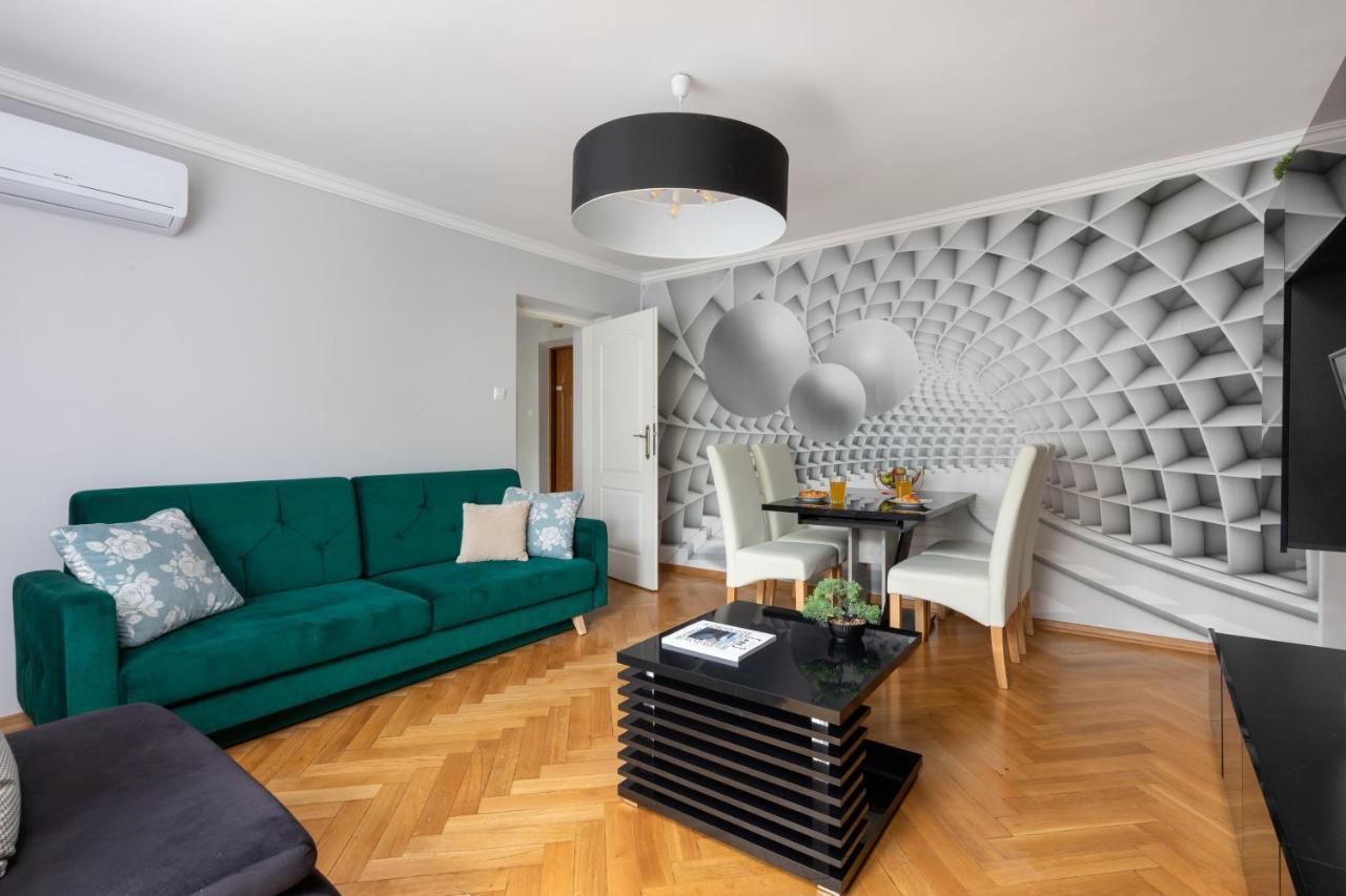 Rent Like Home - Hoza 38 Warszawa Zewnętrze zdjęcie